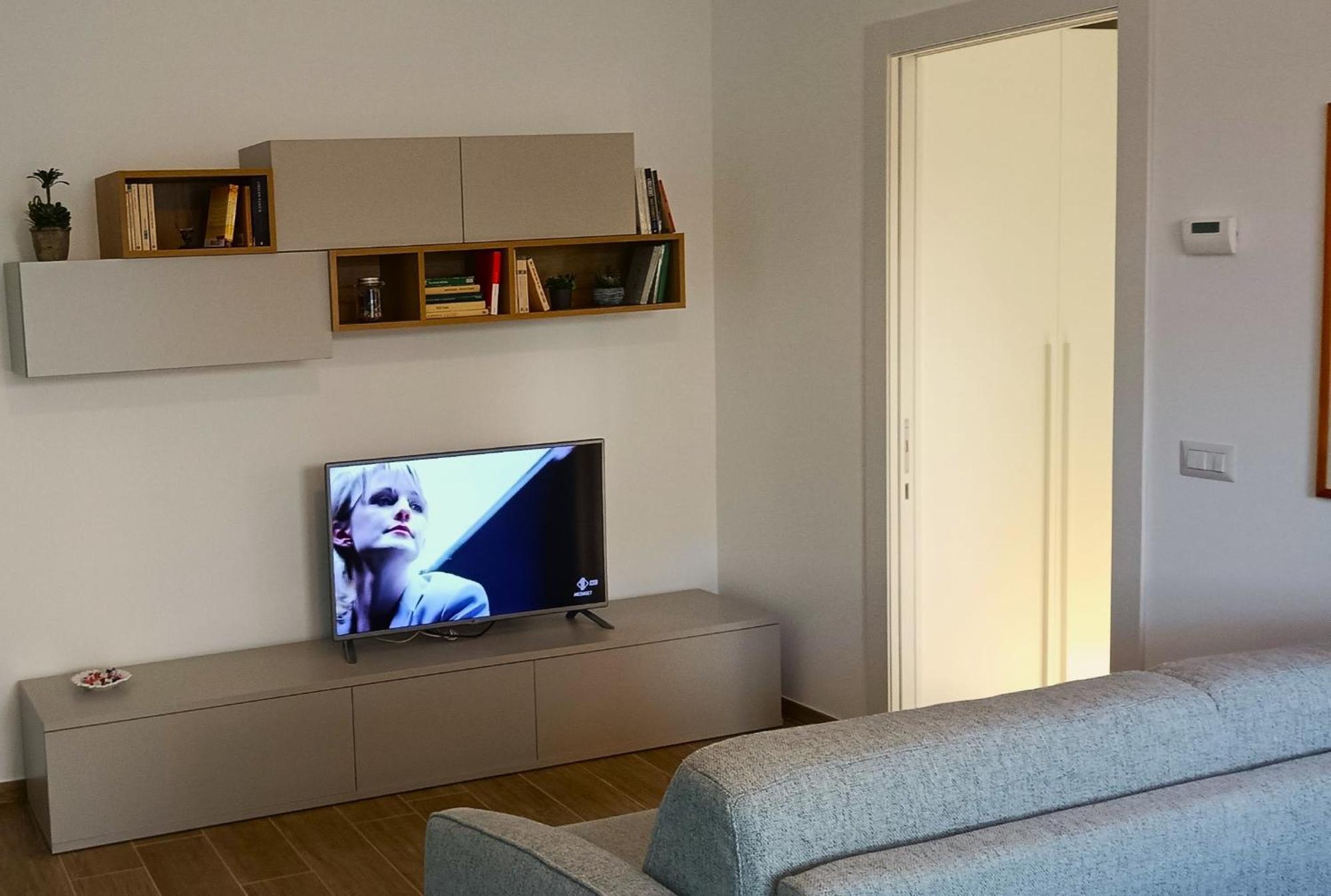 Bilocale A Rho In Classe A Con Garage Dış mekan fotoğraf